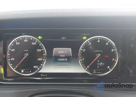 2016 Mercedes-Benz S 550 4Matic z USA, uszkodzony, nr VIN WDDUG8FB8GA233137